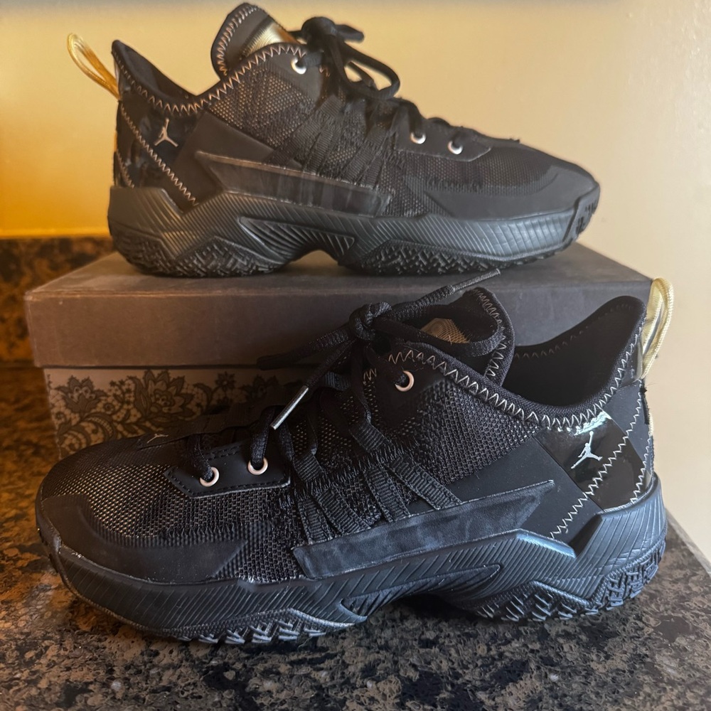 Air Jordan Westbrook One Take 2 View 4